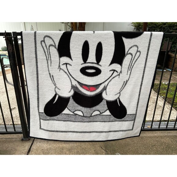 Vintage Biederlack of America Mickey & Minnie Reversible  Vintage Biederlack Disney Mickey Mouse Fleece Blanket 54X72 In